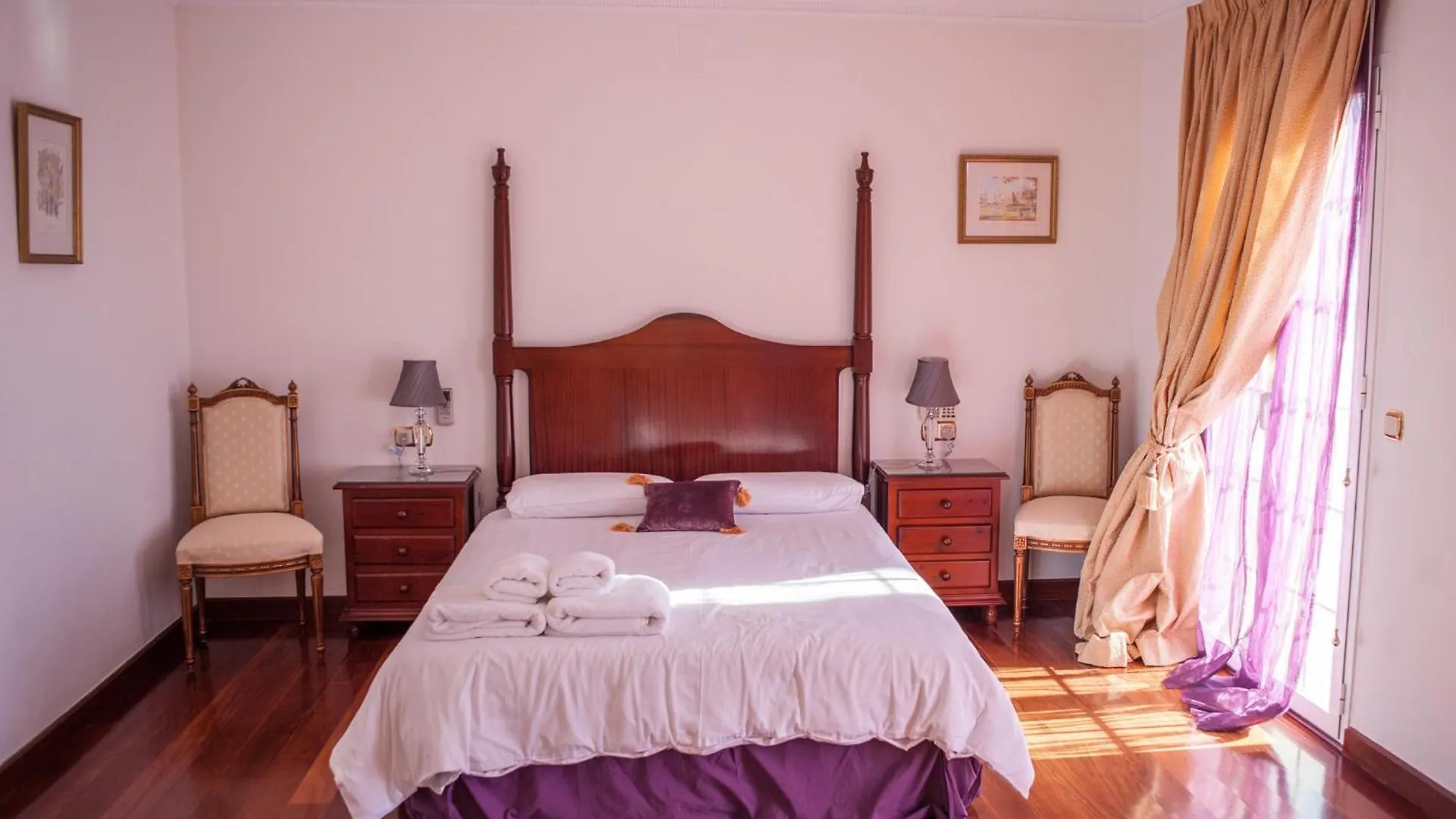 Malagasuite Villa Moriana Михас 0*,