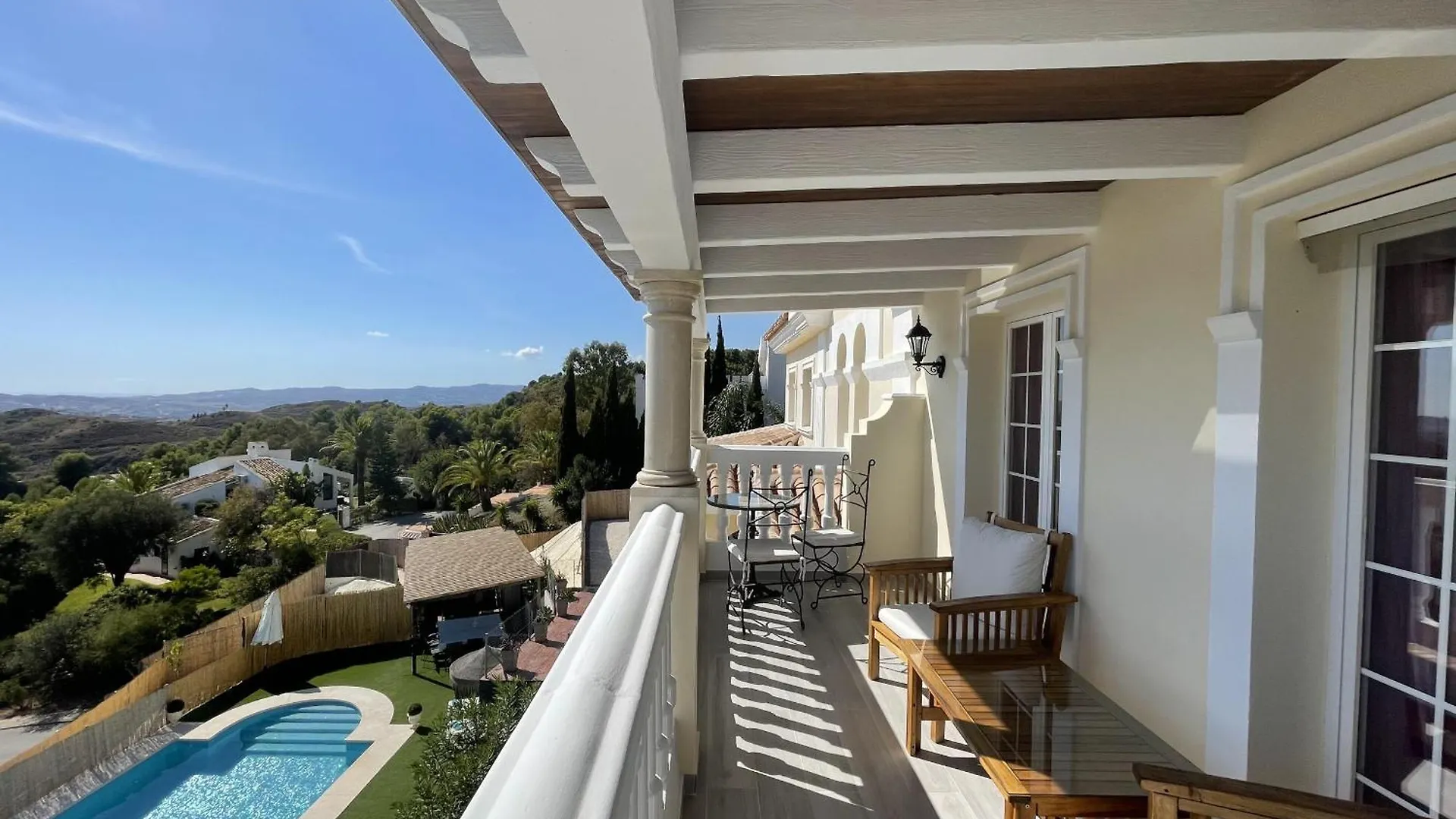Malagasuite Villa Moriana ميخاس 0*,