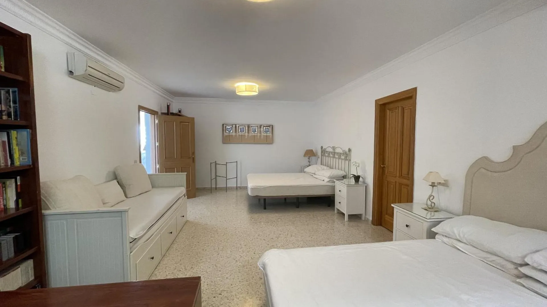 Malagasuite Villa Moriana ميخاس إسبانيا