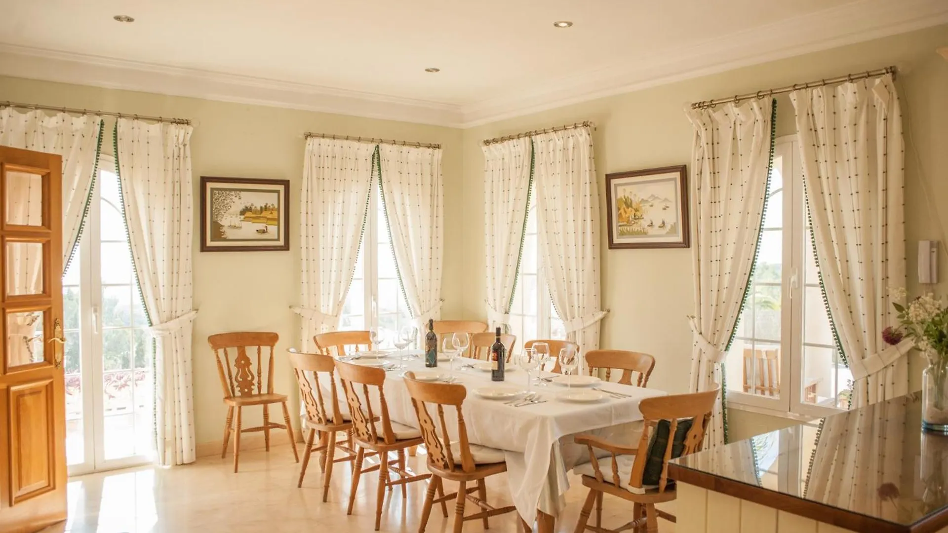 Malagasuite Villa Moriana ميخاس