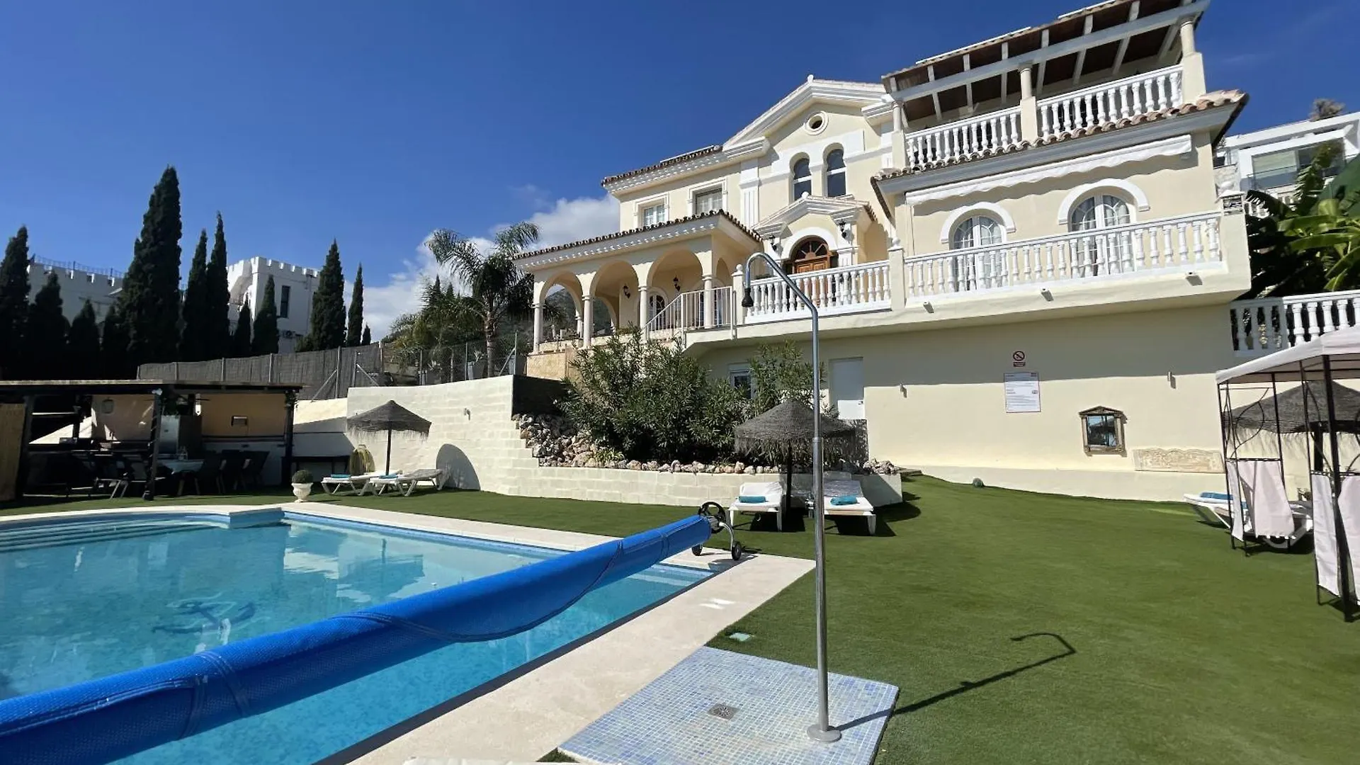 Malagasuite Villa Moriana ميخاس